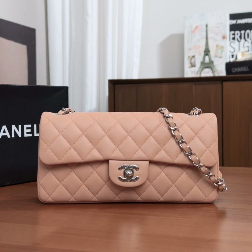 Chanel Women Pre-Loved Bag Very Good Condition